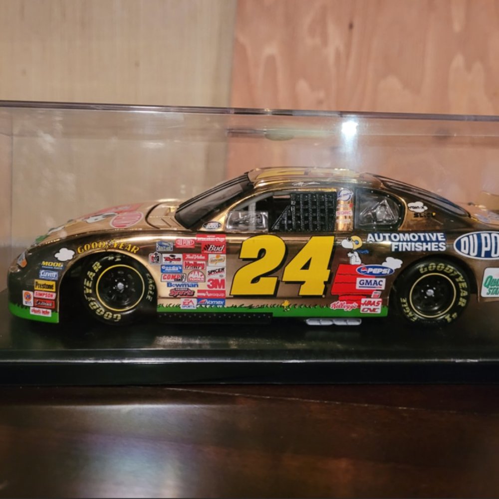 Rare Jeff Gordon #24 DuPont Peanuts 24 KT Gold Plated-NEVER OPENED